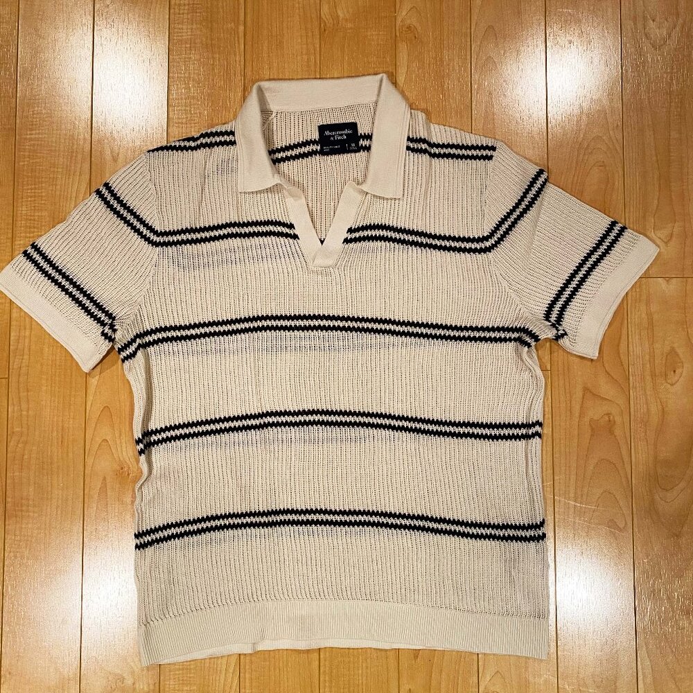 Abercrombie & Fitch - Open Stitch Johnny Collar Polo (L)